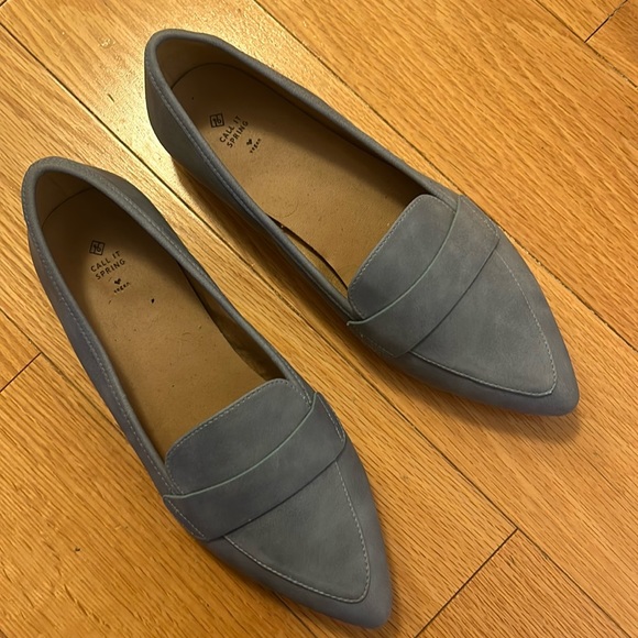 Like new blue suede loafers - size 8 - Picture 1 of 3